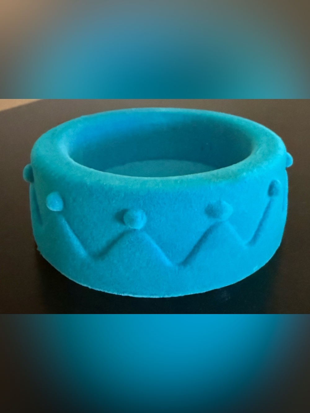 Iseo Dolce Signorina Turquoise Rubber Trinket Dish | Jewelry Catchall - Picture 3 of 5